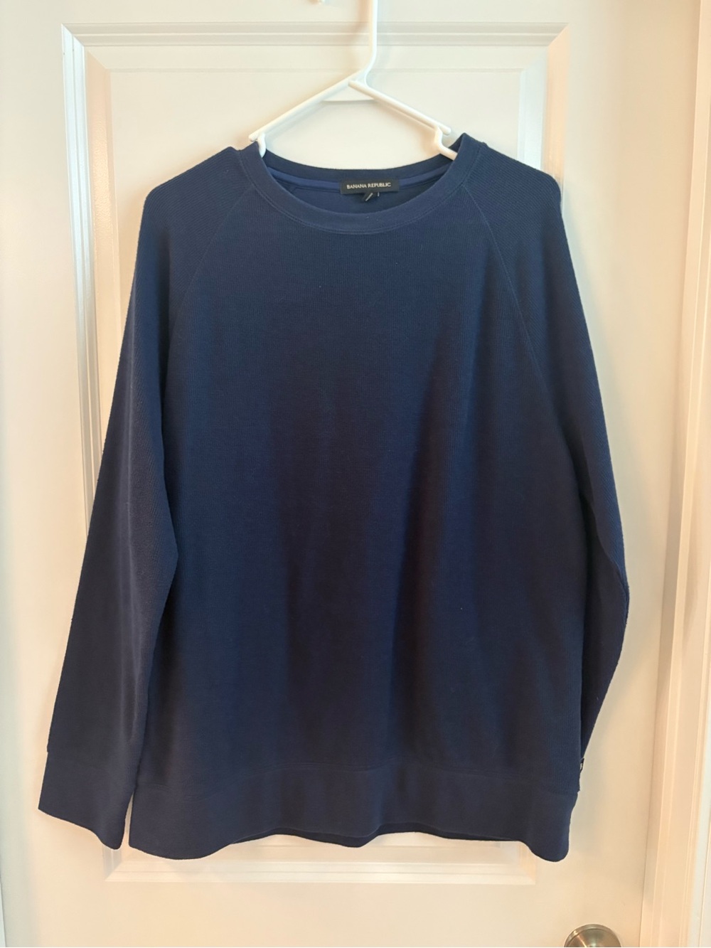 Banana Republic Men's Dark Navy Crewneck Sweater